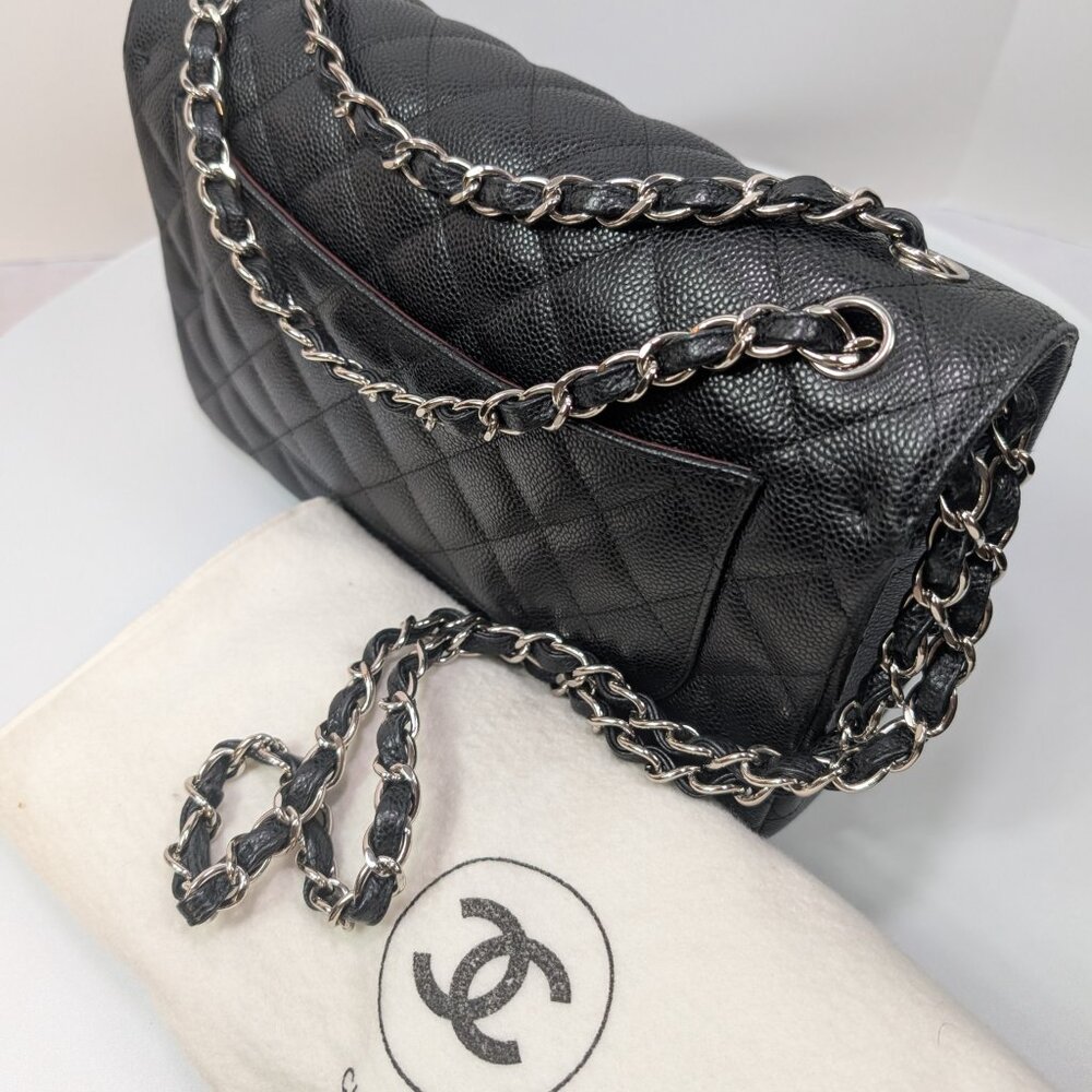 Chanel Black Caviar Classic Jumbo Double Flap Bag - Picture 2 of 16